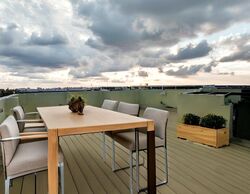 Skies Miltonia (D27), Condominium #521169801